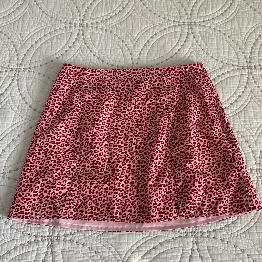 🩷pink tiger mist cheetah print mini skirt🩷